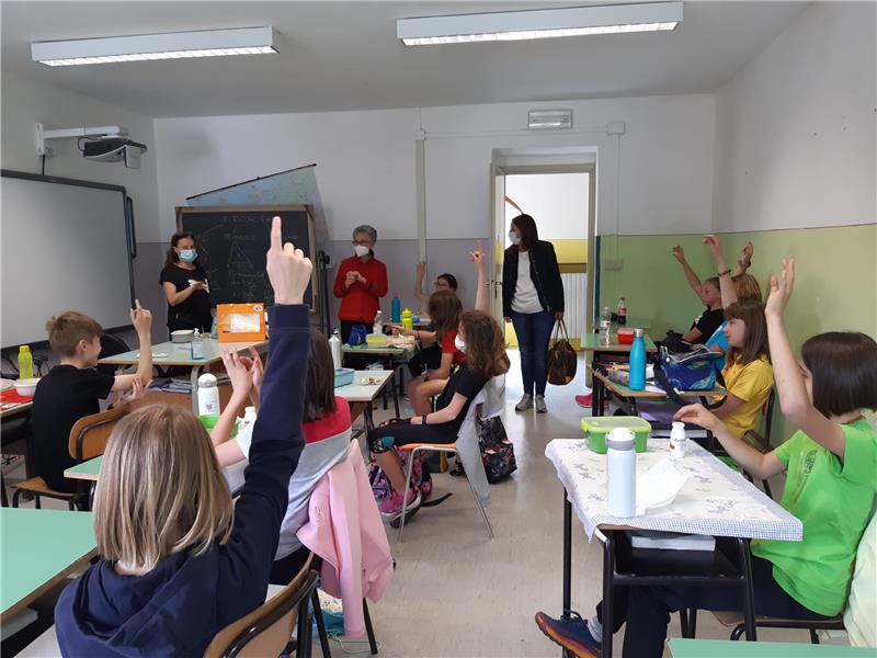 Visita della deputata Daniela Ruffino alle scuole di Fenestrelle